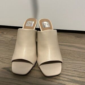 Dolce Vita Heeled Open Toe Mules size 9.5